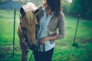 Pferd mit Besitzerin
